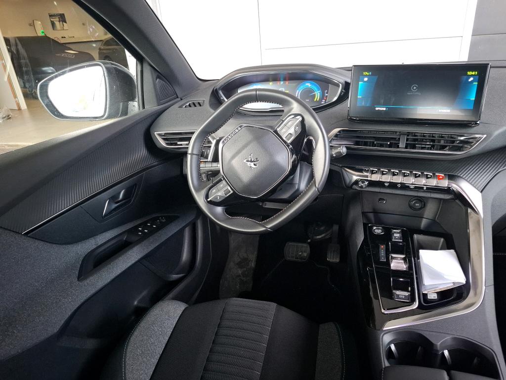 Peugeot 3008 Hybrid 180 e-EAT8 Active Pack 2023