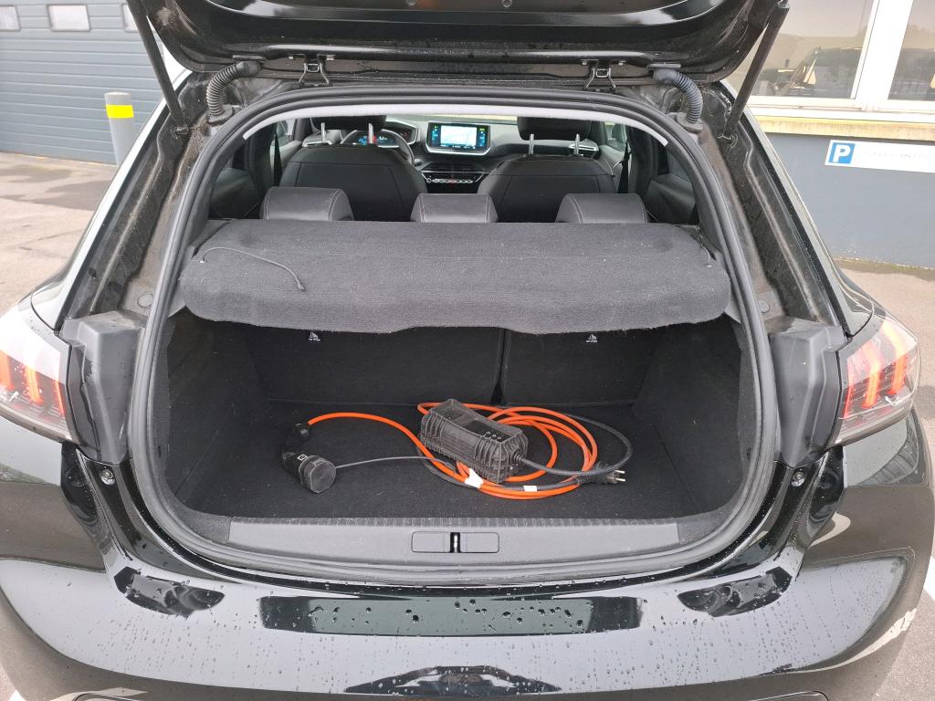 Peugeot 208 Electrique 50 kWh 136ch Roadtrip 2022