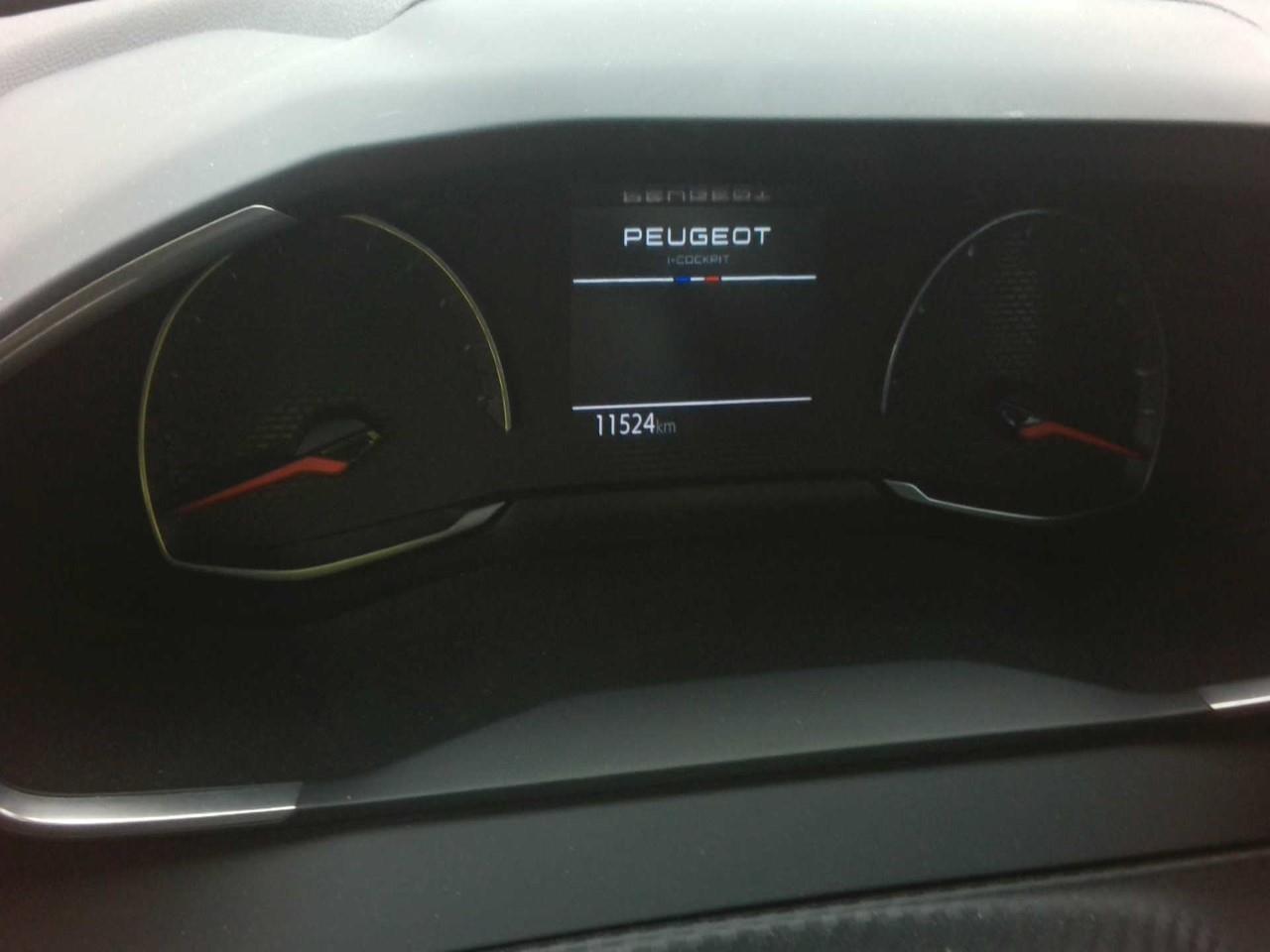 Foto Peugeot 208 4