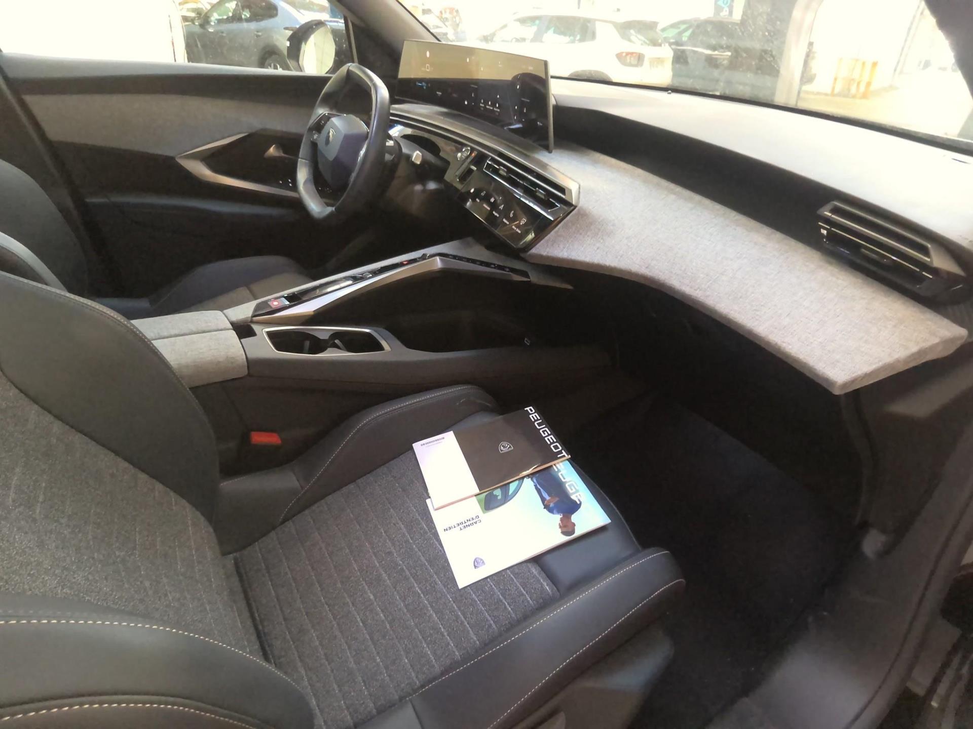 Peugeot 5008 Electrique 210 ch 73 kWh Allure 2025
