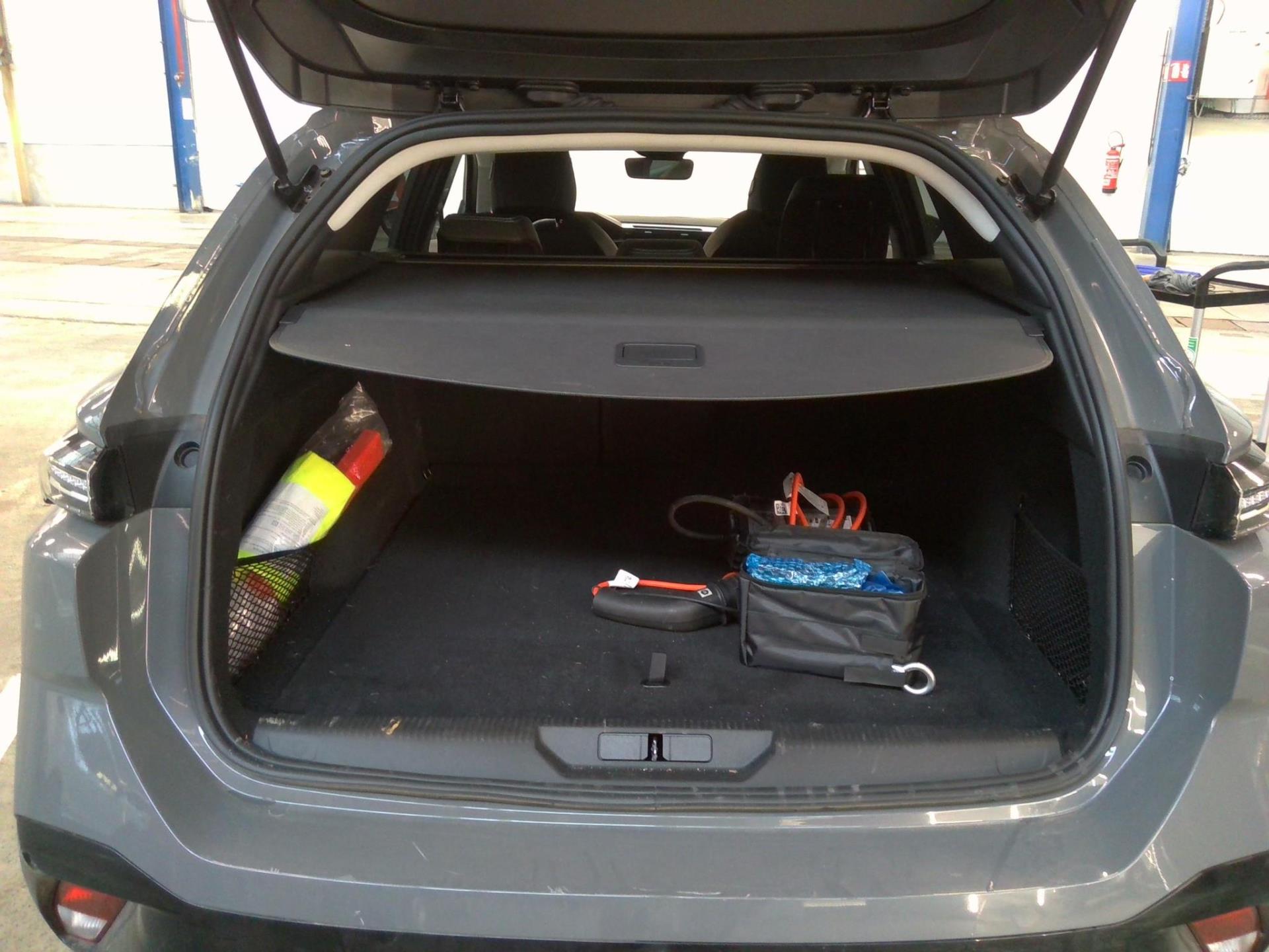Peugeot 308 SW PHEV 180 e-EAT8 Allure 2024