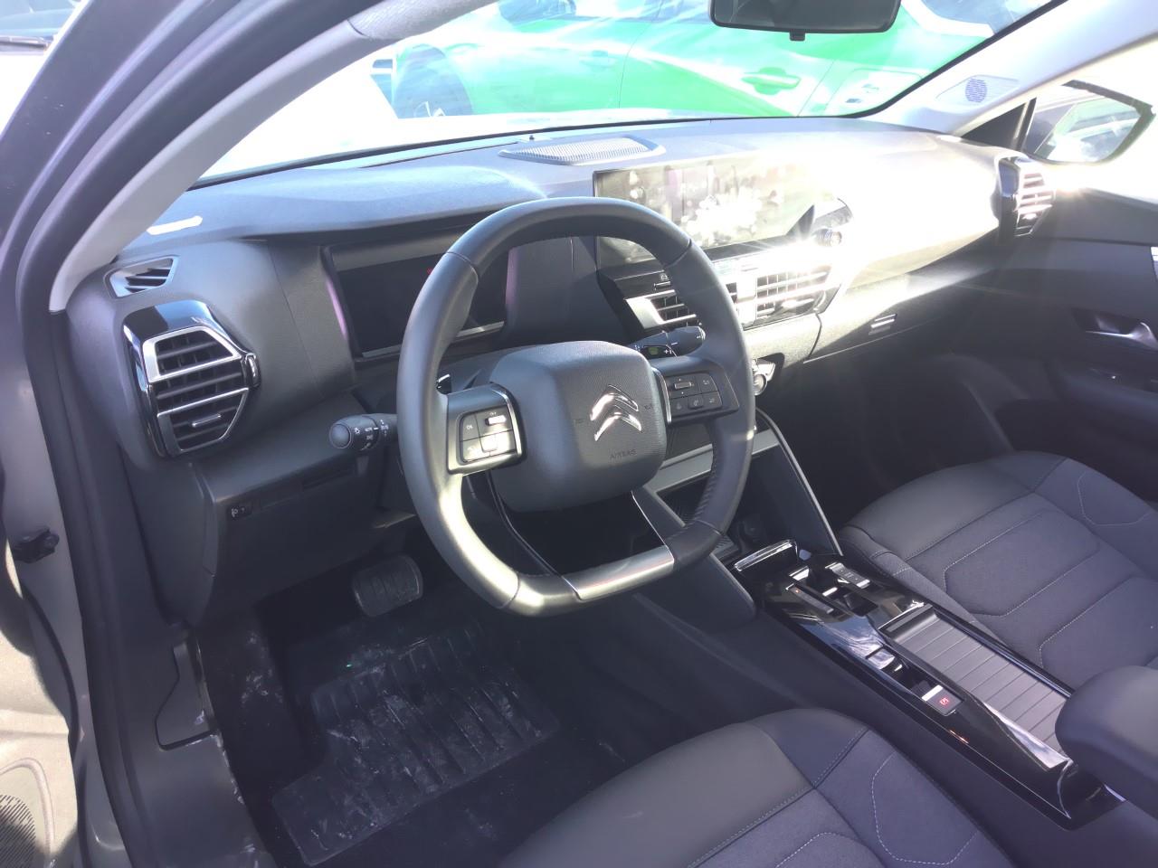 Foto Citroën C4 X 7