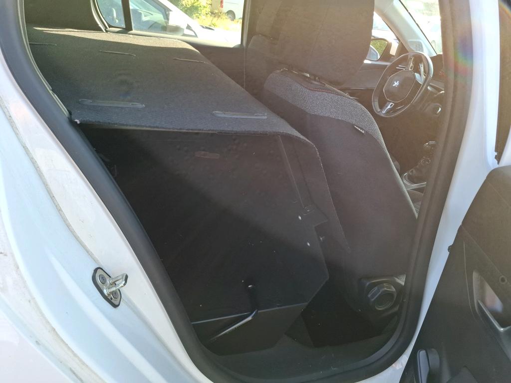 Peugeot 208 BlueHDi 100 S&S BVM6 Active Business 2021