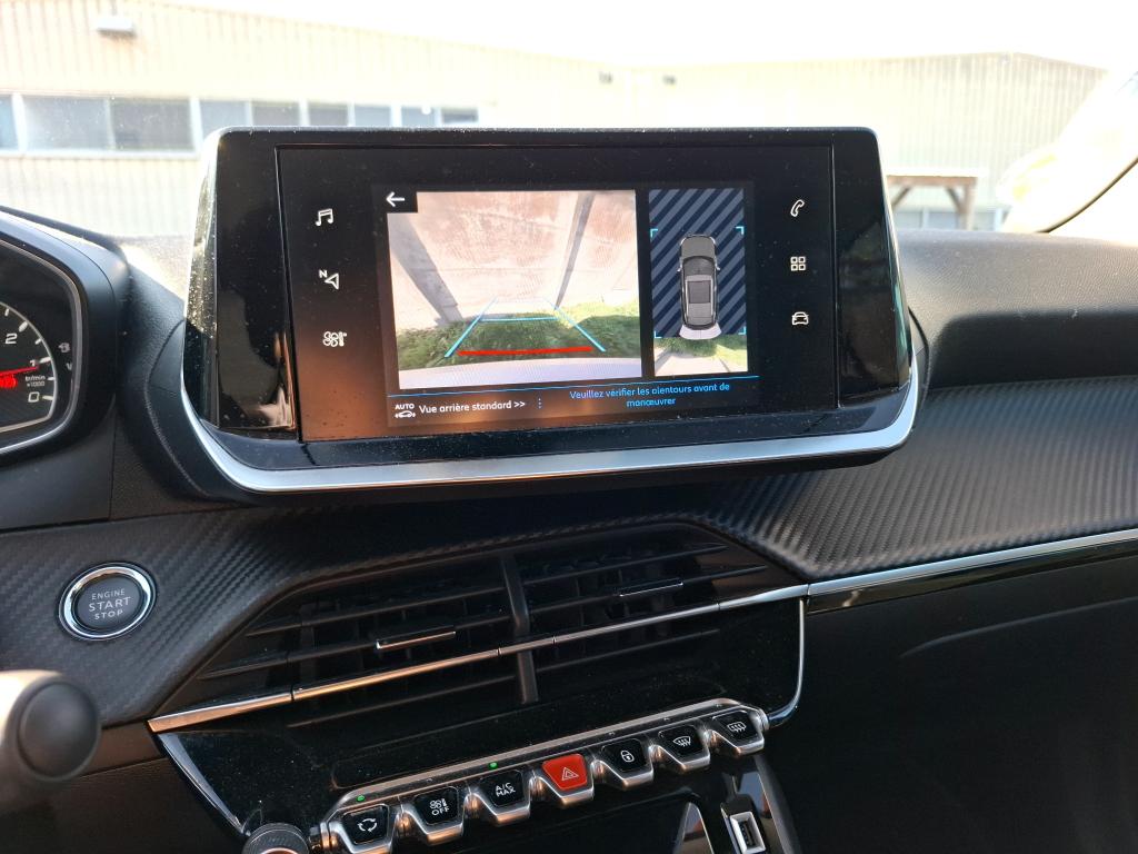 Peugeot 2008 BlueHDi 130 S&S EAT8 Allure 2021