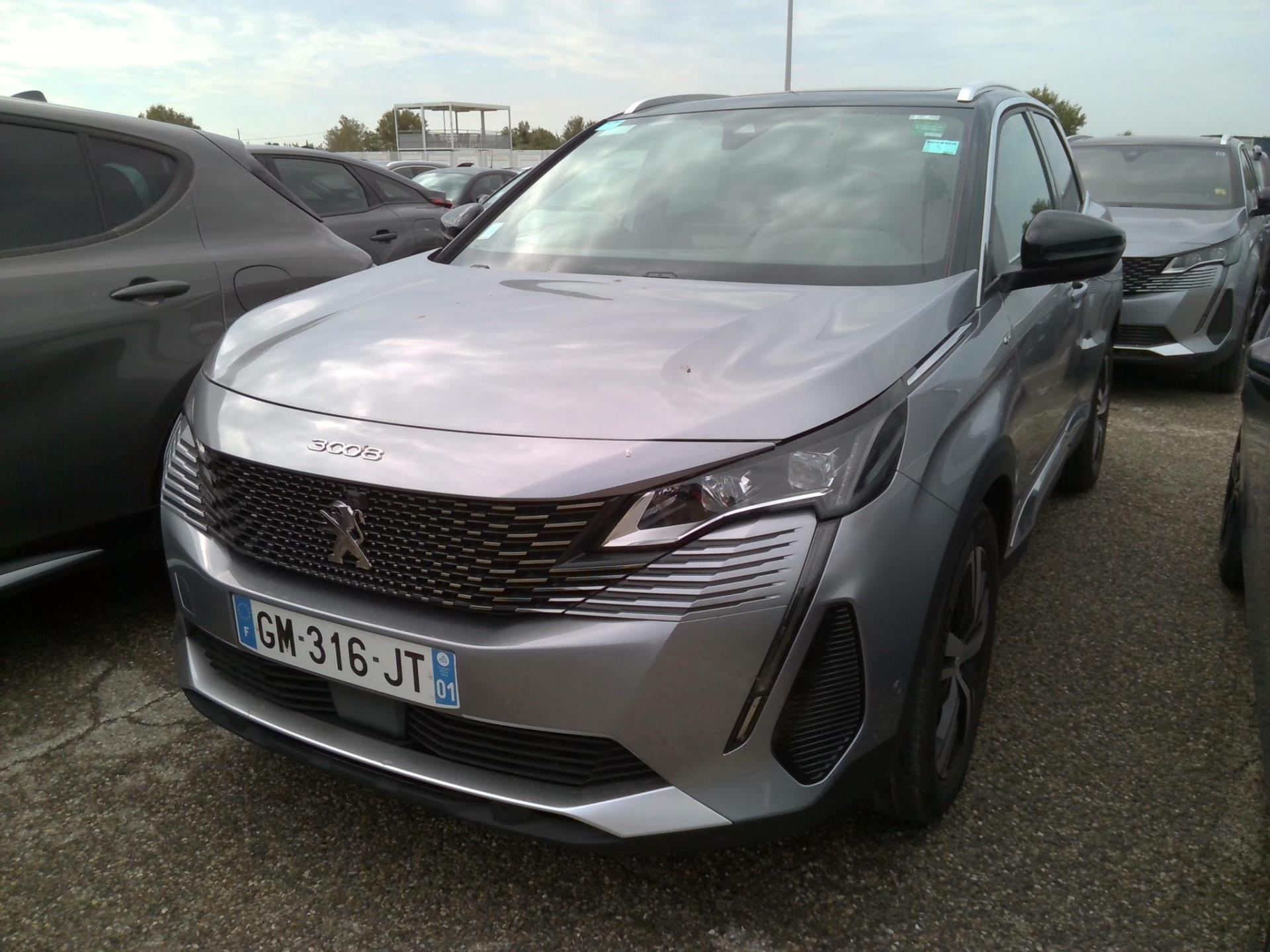 NV 3008 SUV