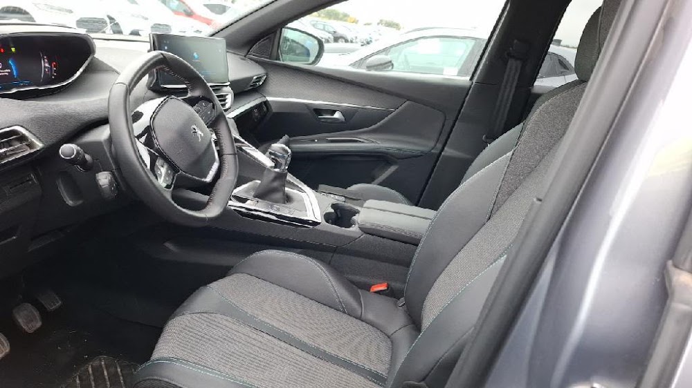 Foto Peugeot 3008 10