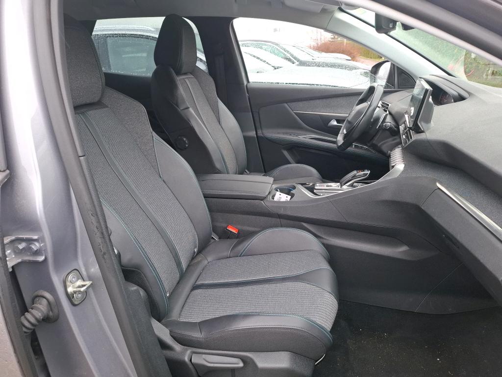 Peugeot 3008 Hybrid 225 e-EAT8 Allure Pack 2021