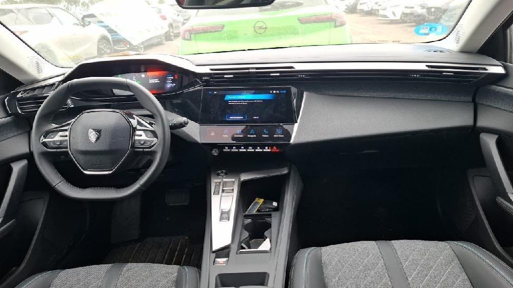 Foto Peugeot 408 12