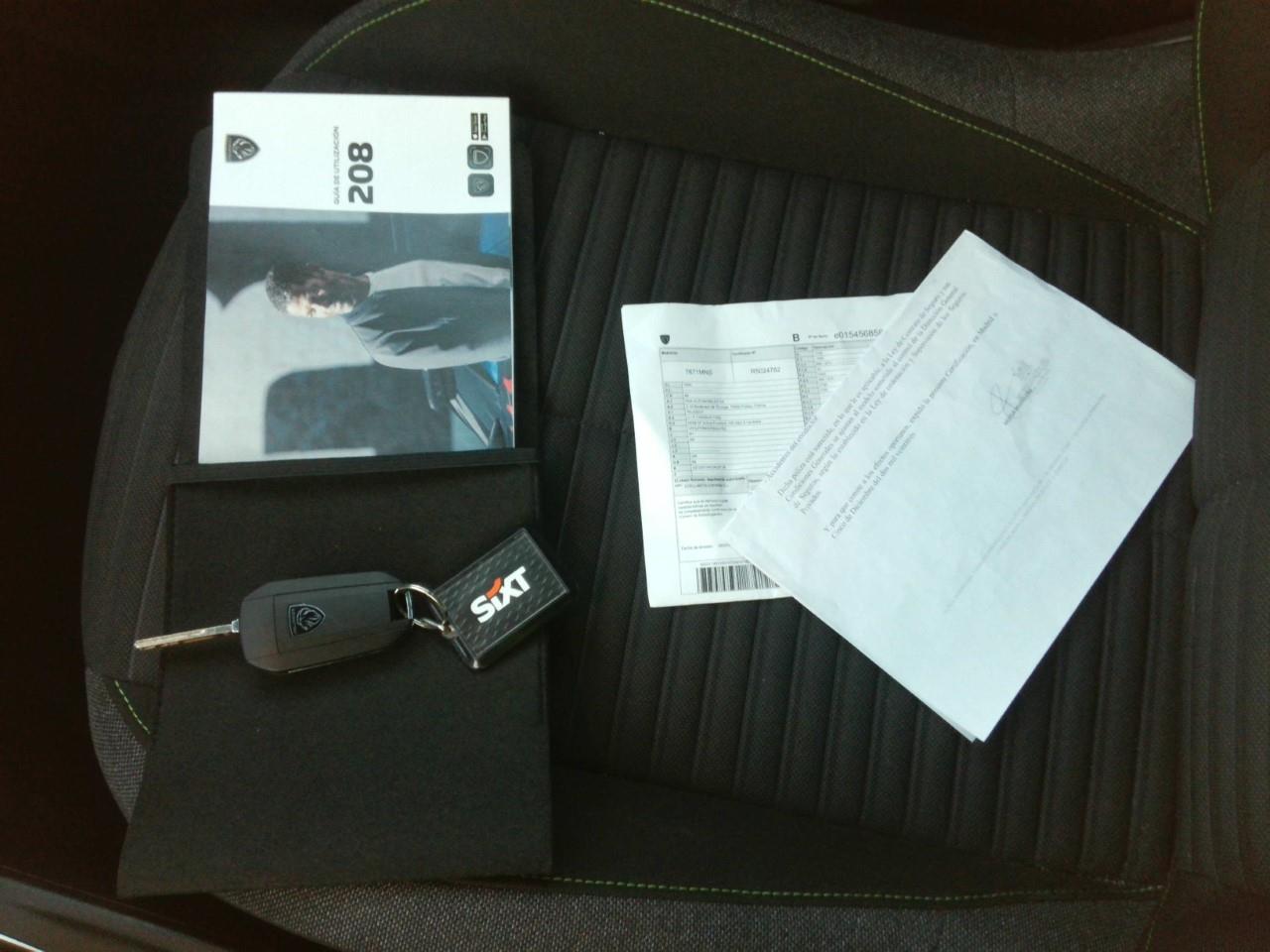 Foto Peugeot 308 8