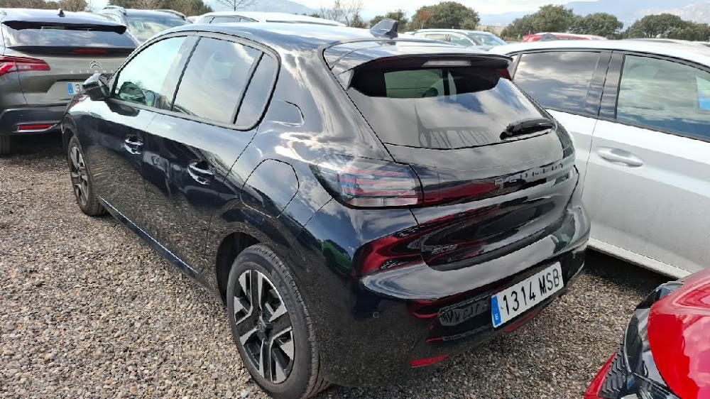Foto Peugeot 208 6