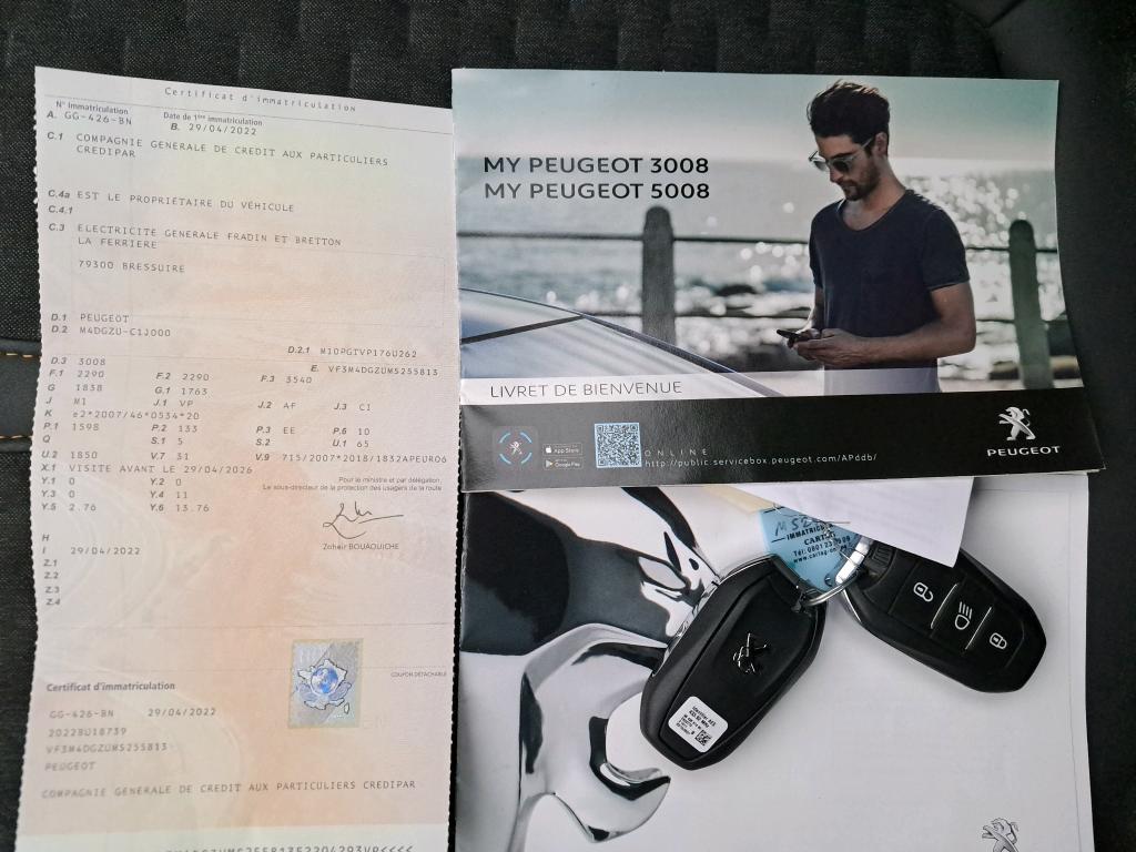 Peugeot 3008 Hybrid 225 e-EAT8 Roadtrip 2022