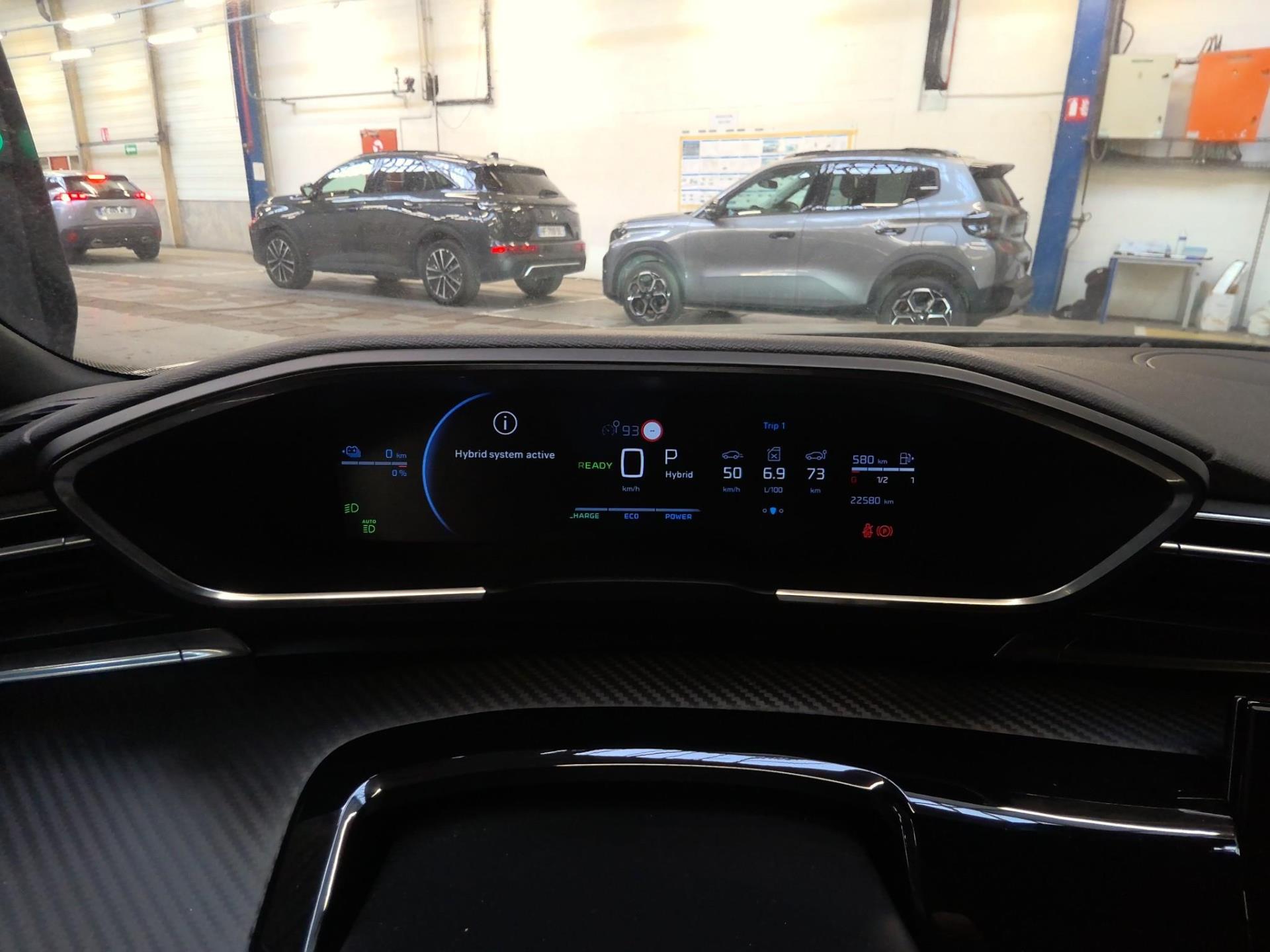 Peugeot 508 SW Hybrid 180 e-EAT8 Allure 2025