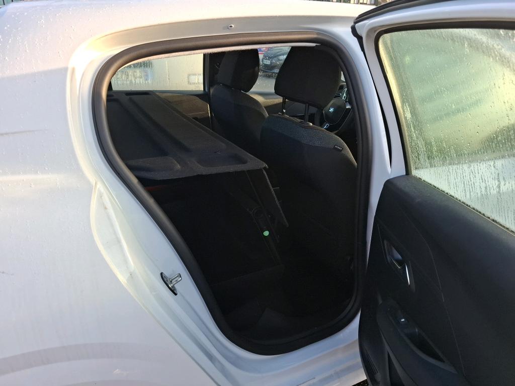 Peugeot 208 PURETECH 100 S&S EAT8 ACTIVE BUSINESS R 2021