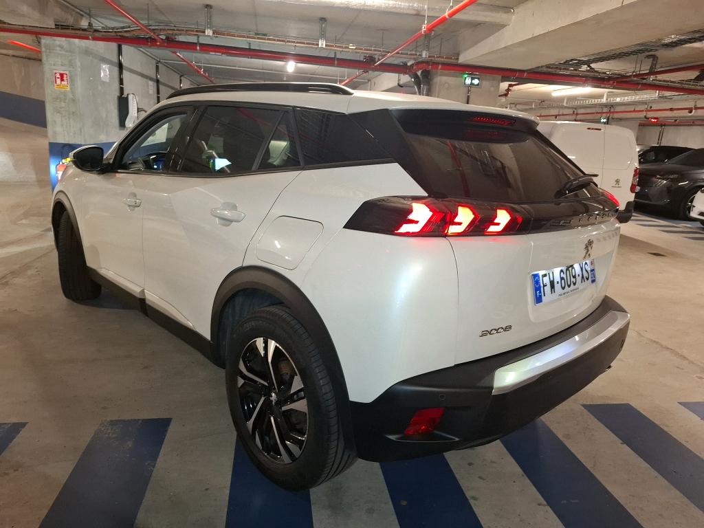 Peugeot 2008 BlueHDi 130 S&S EAT8 Allure Business 2021