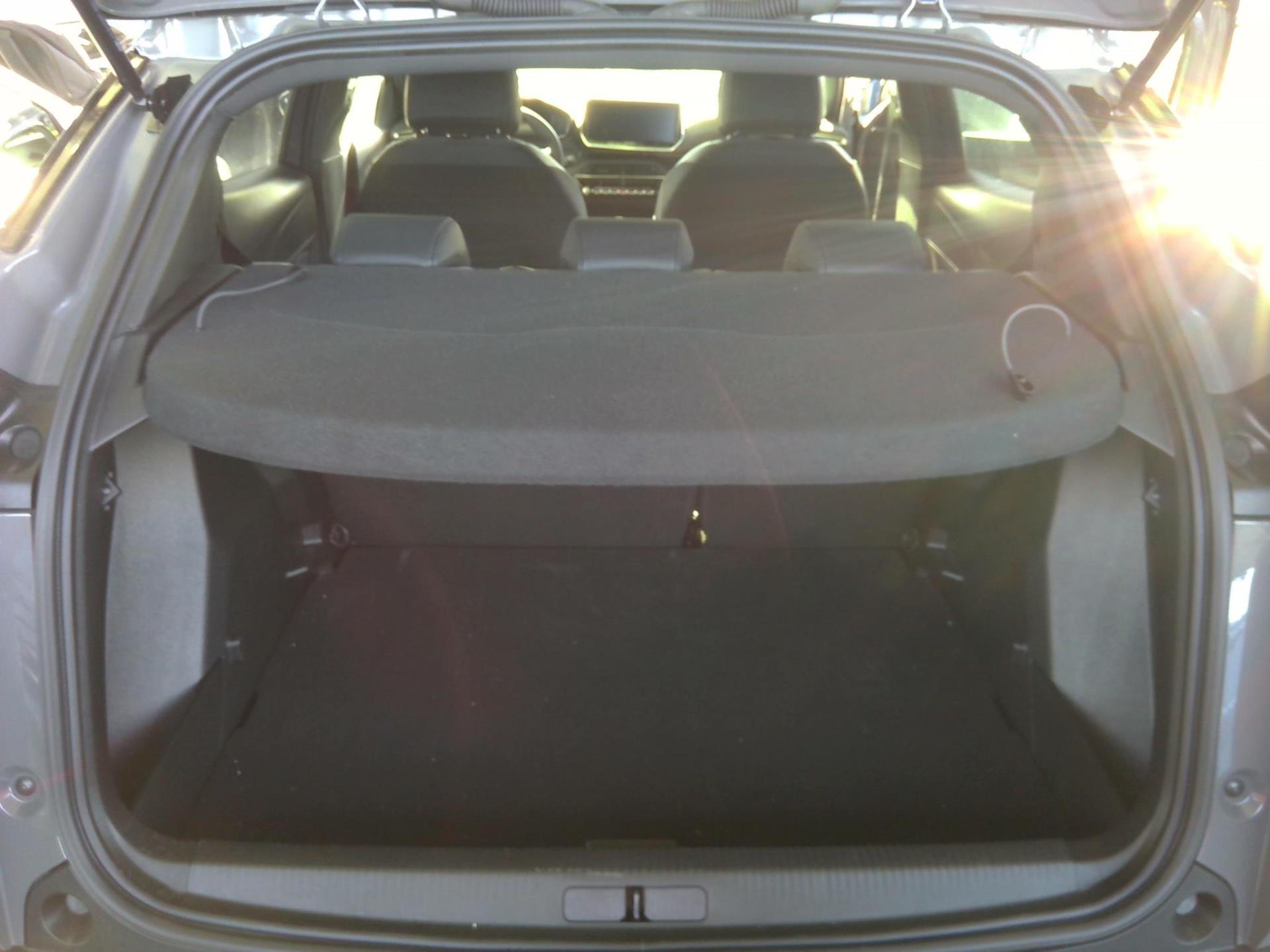 Peugeot 2008 100 S&S BVM6 Allure 2025