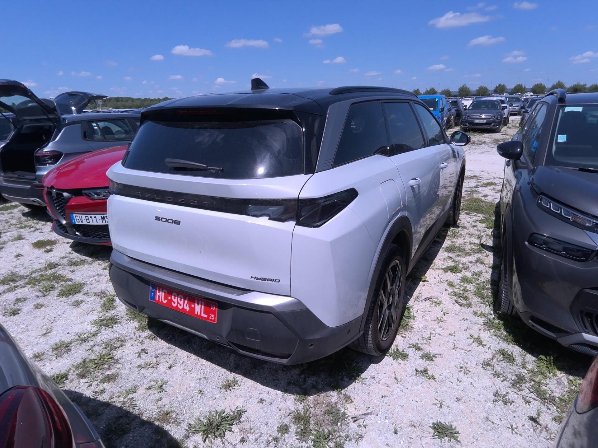 Peugeot 3008 Hybrid 136 e-DCS6 GT 2025