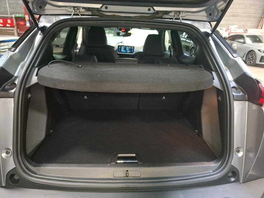 Peugeot 2008 PureTech 130 S&S EAT8 GT 2022