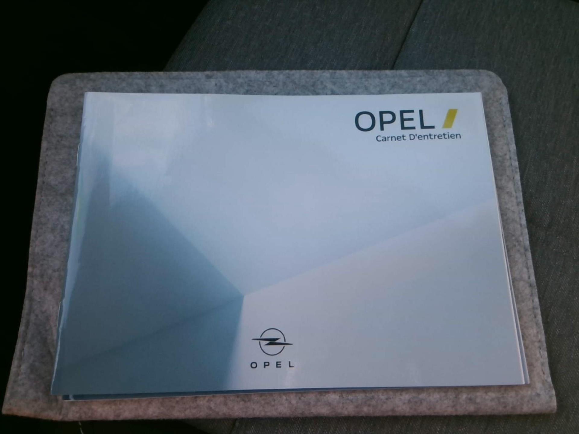 Opel Corsa 1.2 Turbo 100 ch BVA8 Edition 2025