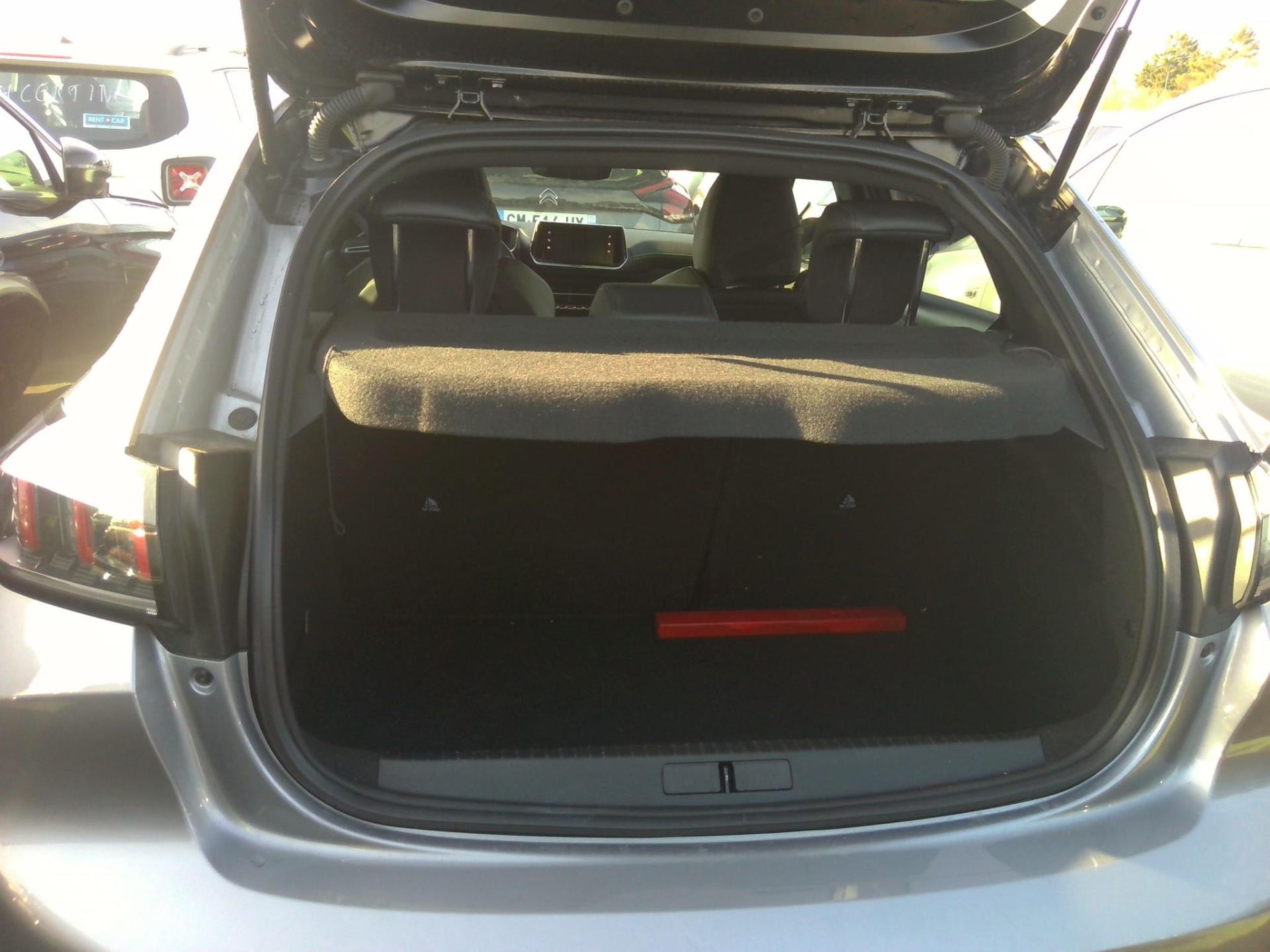 Peugeot 208 PureTech 100 S&S BVM6 GT 2023