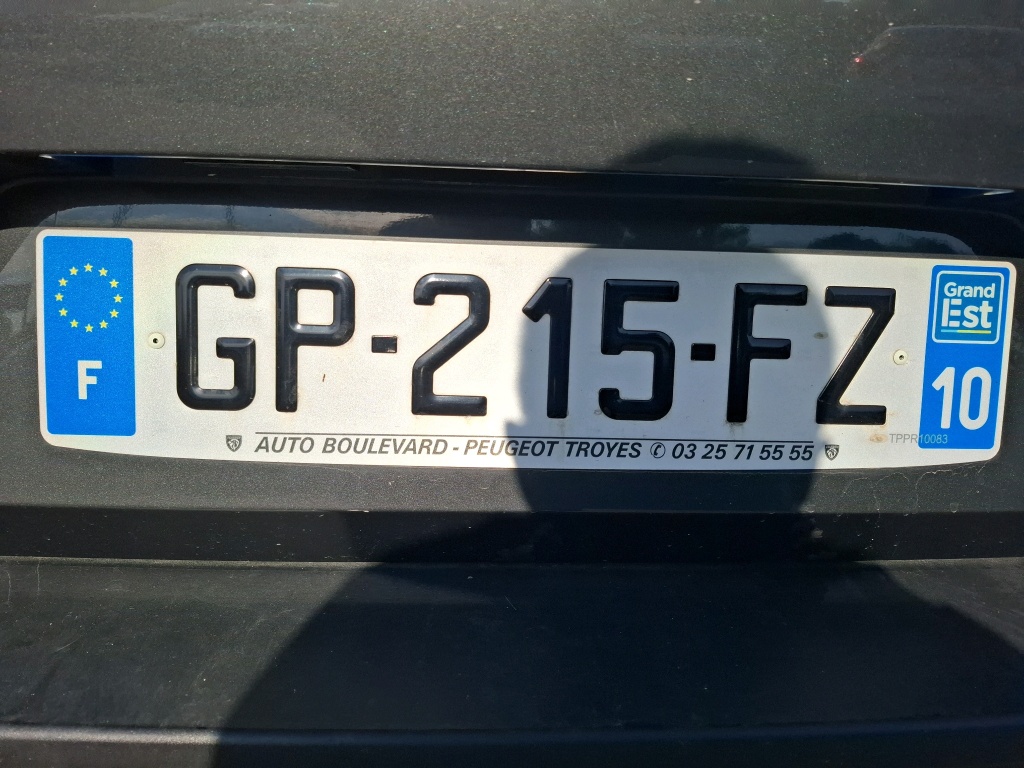 Peugeot 408 PHEV 225 e-EAT8 GT 2023
