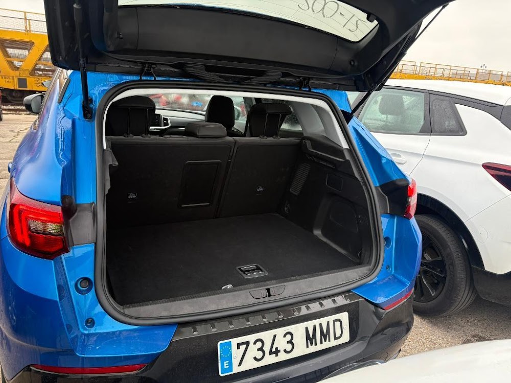 Foto Opel Grandland PHEV 12