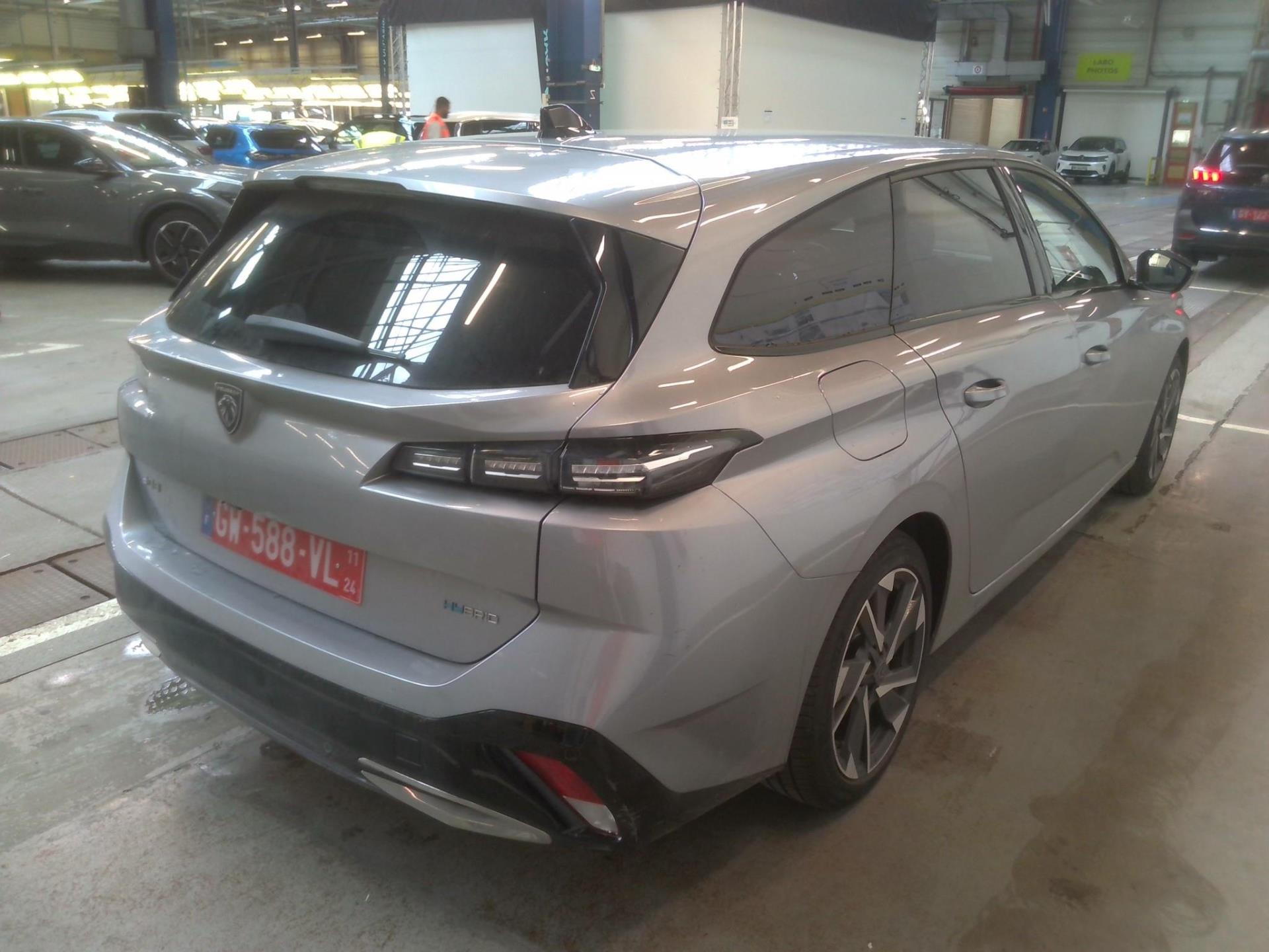 Peugeot 308 SW PHEV 180 e-EAT8 Allure 2024