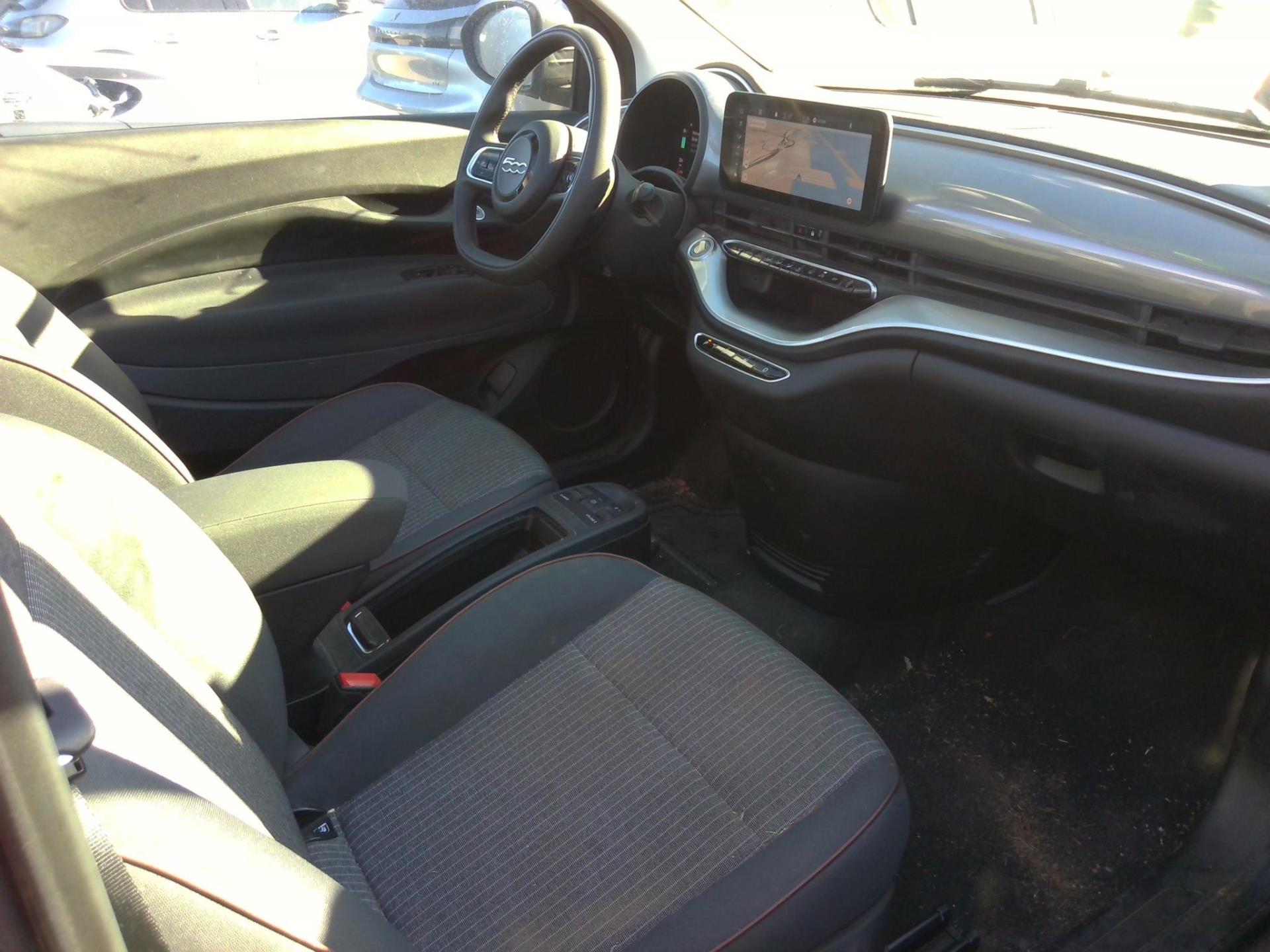 FIAT 500C e 118 ch Icône '2021' 2022