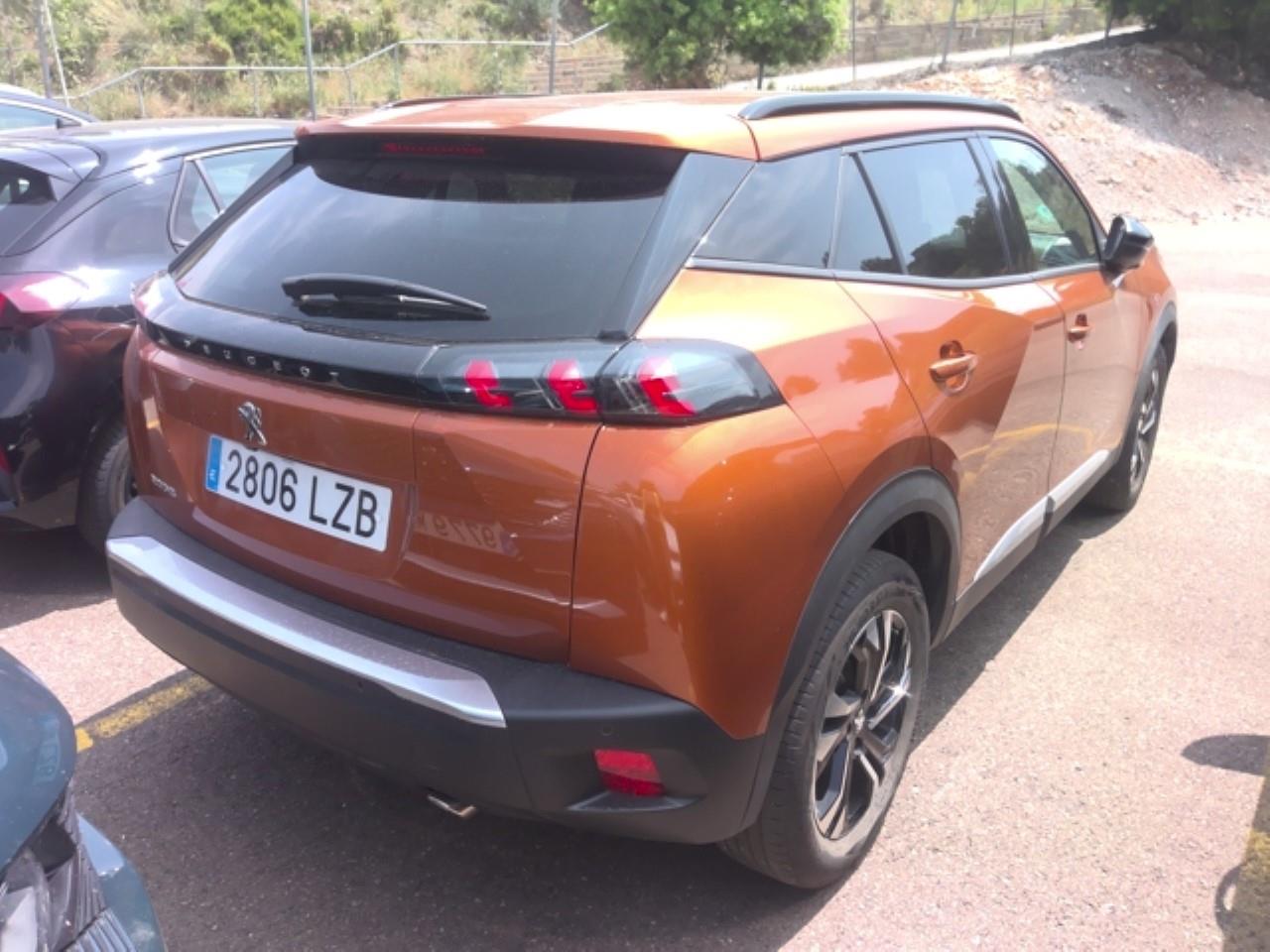 Foto Peugeot 2008 4