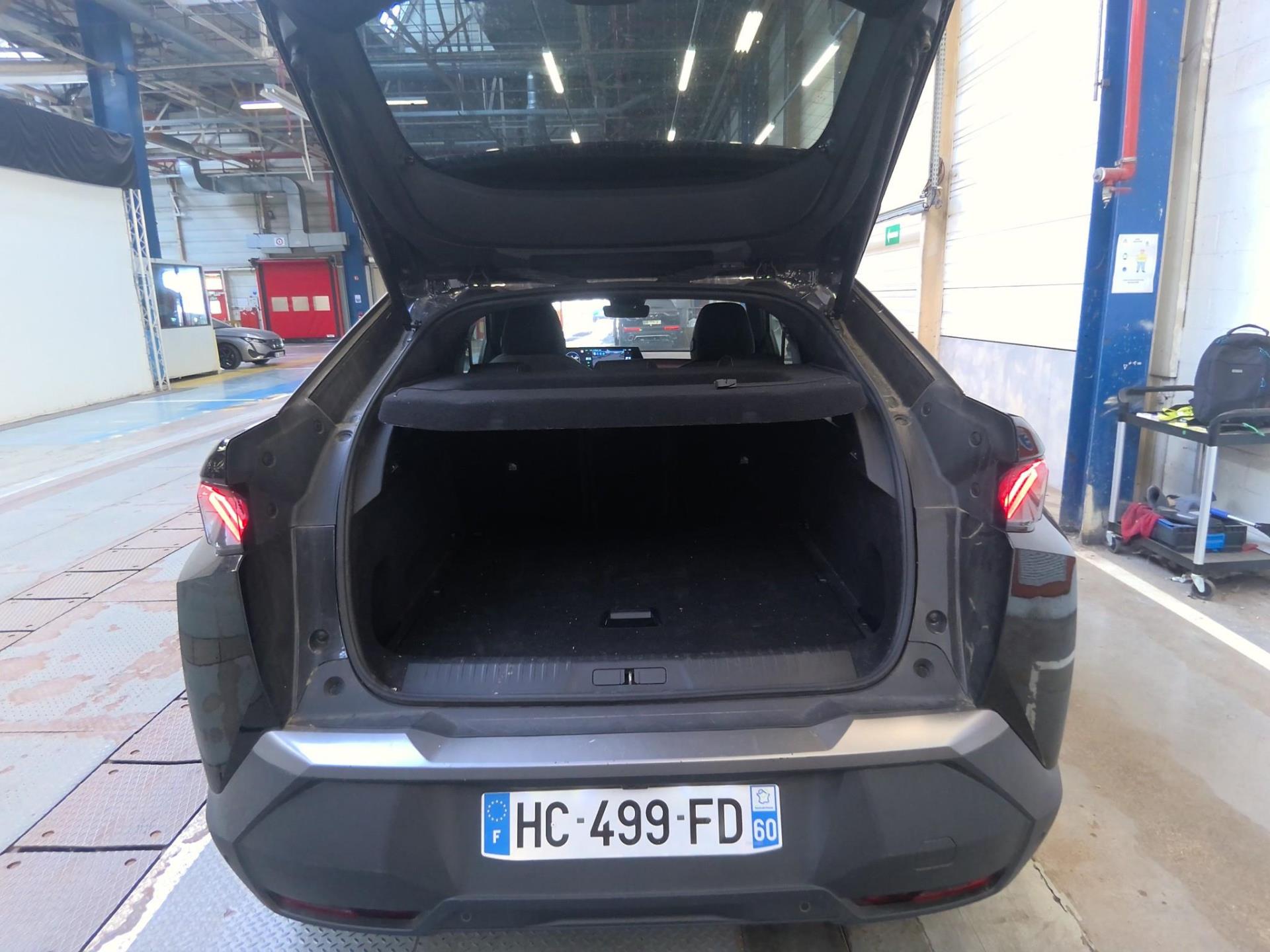 Peugeot 3008 Hybrid 136 e-DCS6 GT 2025