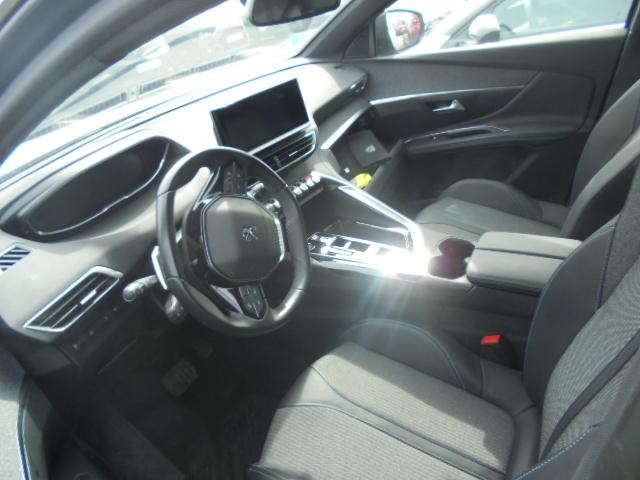 Foto Peugeot 3008 Hybrid 12