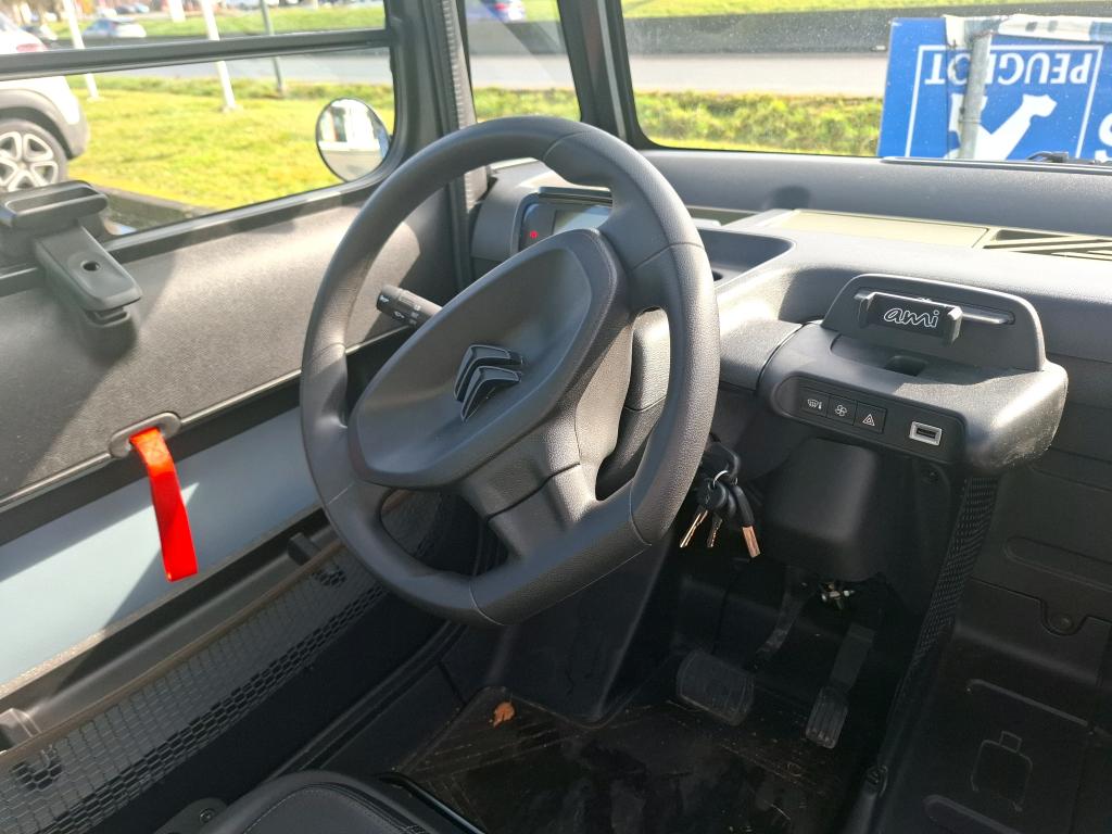 Citroen AMI 
