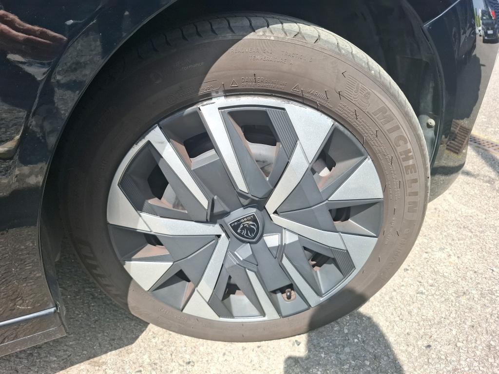 Peugeot 208 PureTech 100 S&S BVM6 Active 2024