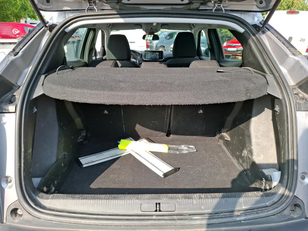 Peugeot 2008 BlueHDi 110 S&S BVM6 Active Business 2021
