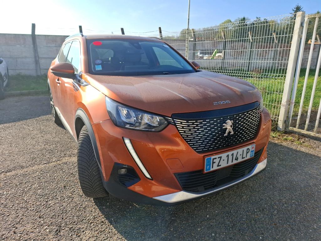 Peugeot 2008 PureTech 130 S&S EAT8 Allure Business 2021