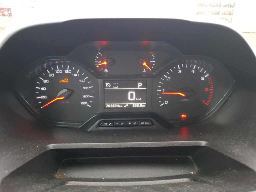 Peugeot PARTNER FOURGON STANDARD 650 KG BLUEHDI 130 S&S EAT8 ASPHALT 2020