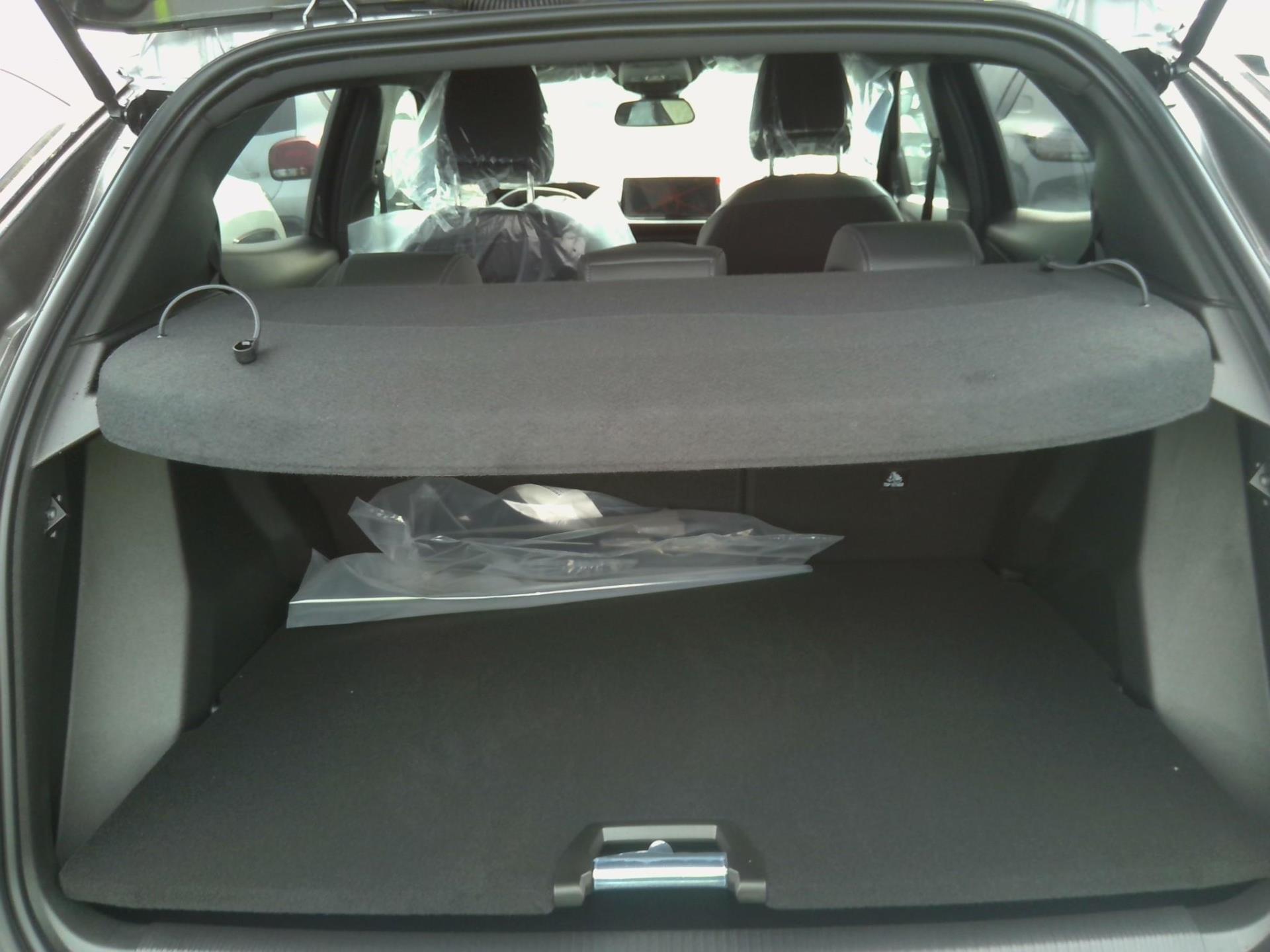 Peugeot 2008 PureTech 130 S&S EAT8 Allure Pack 2023