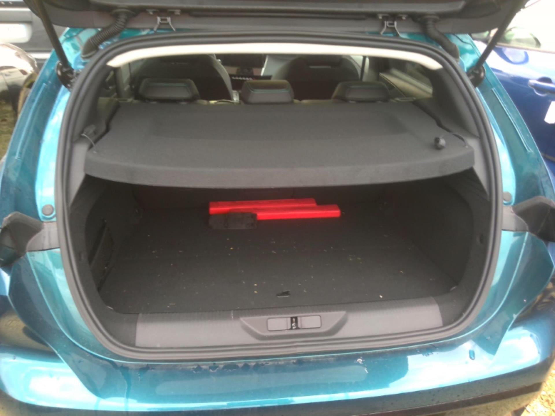 Peugeot 308 PHEV 180 e-EAT8 Allure 2024