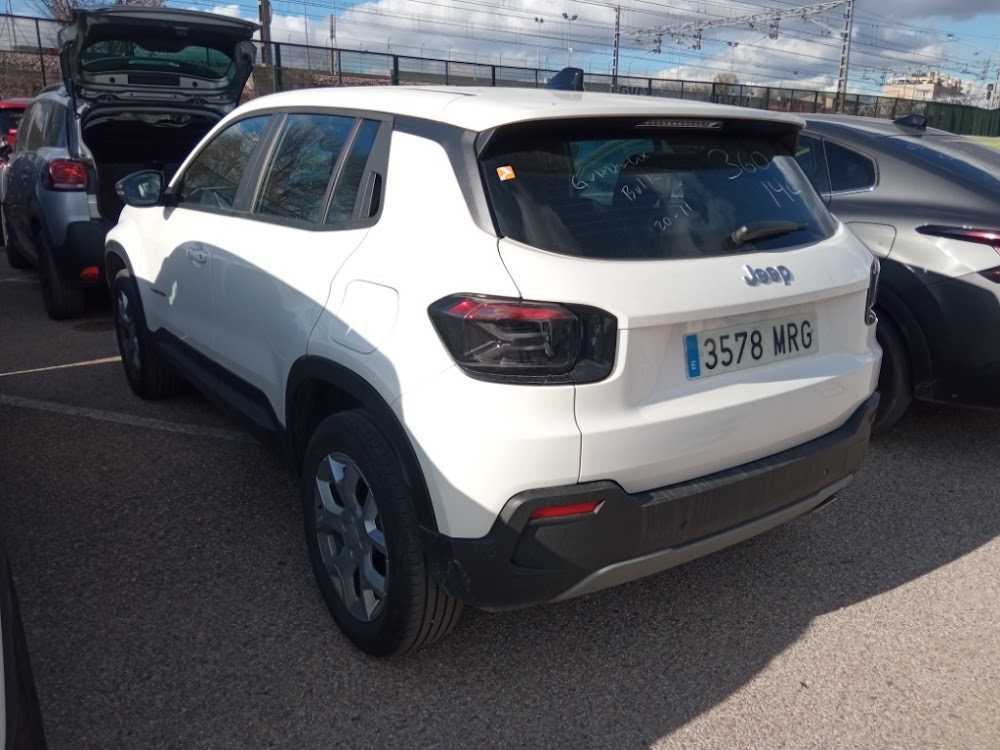 Foto Jeep AVENGER 11