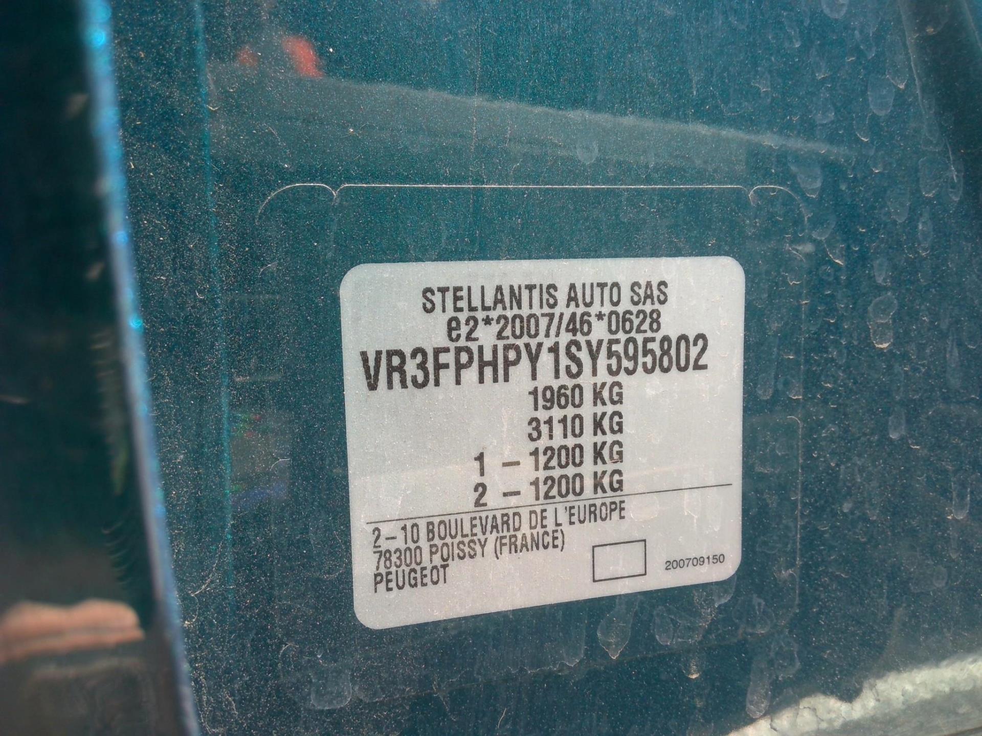 Peugeot 308 Hybrid 145 e-DCS6 GT 2025
