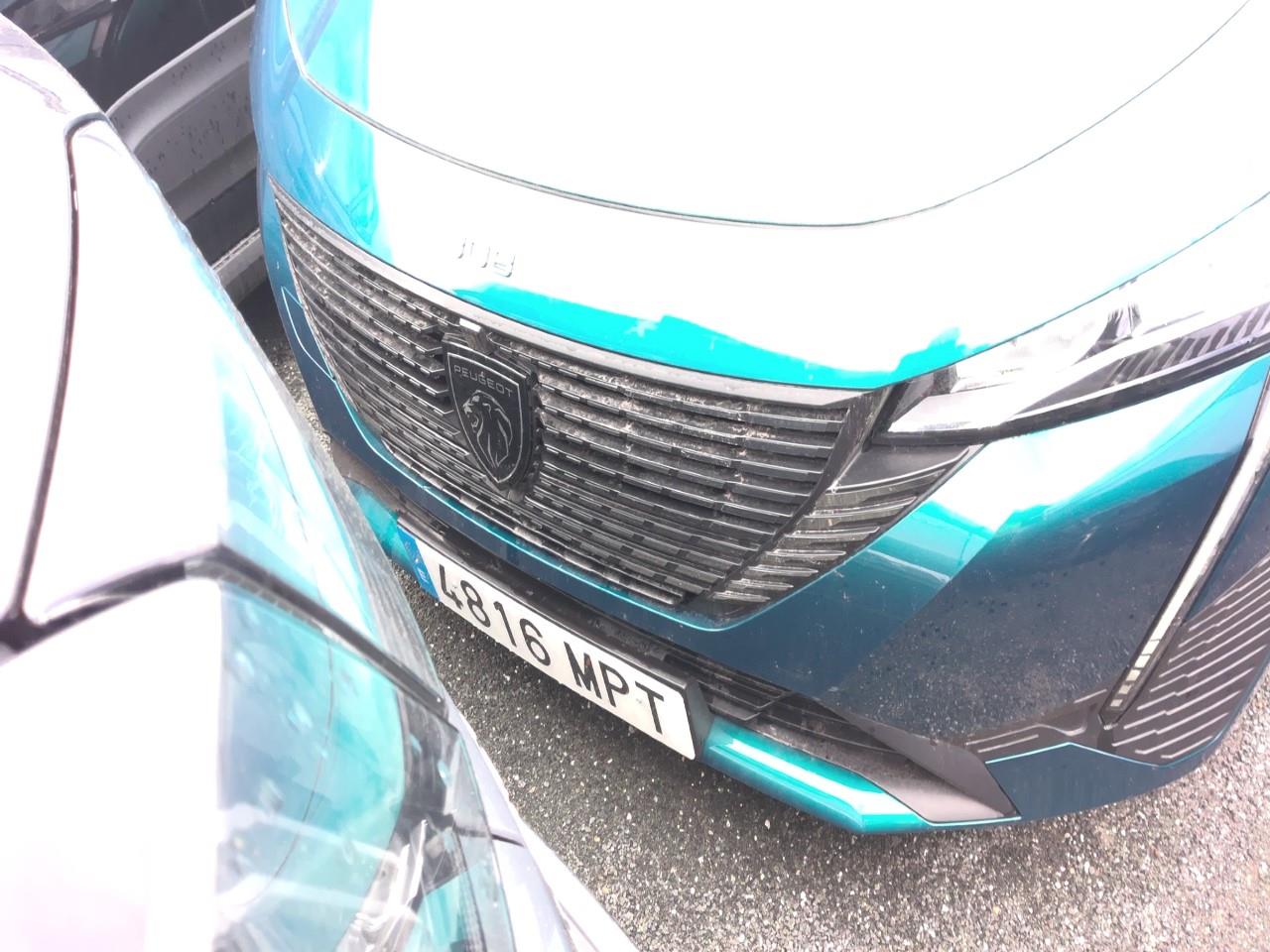 Peugeot 308 308 5p Allure Gasolina 130 S&S 6 Vel. MAN