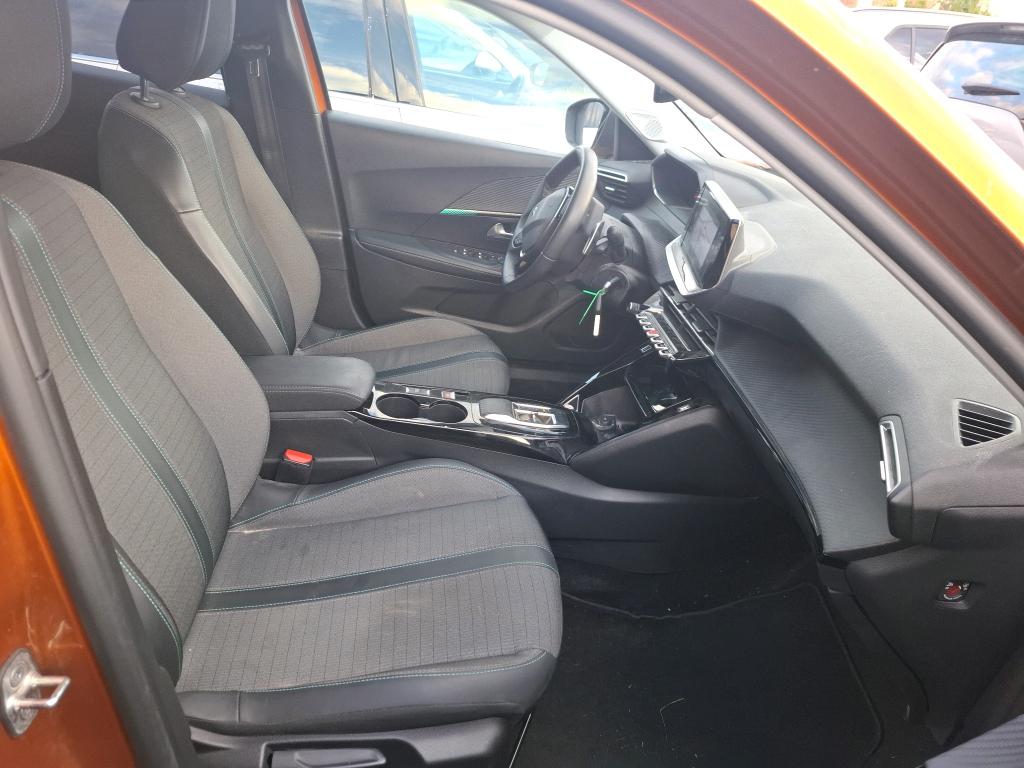 Peugeot 2008 BlueHDi 130 S&S EAT8 Allure 2022