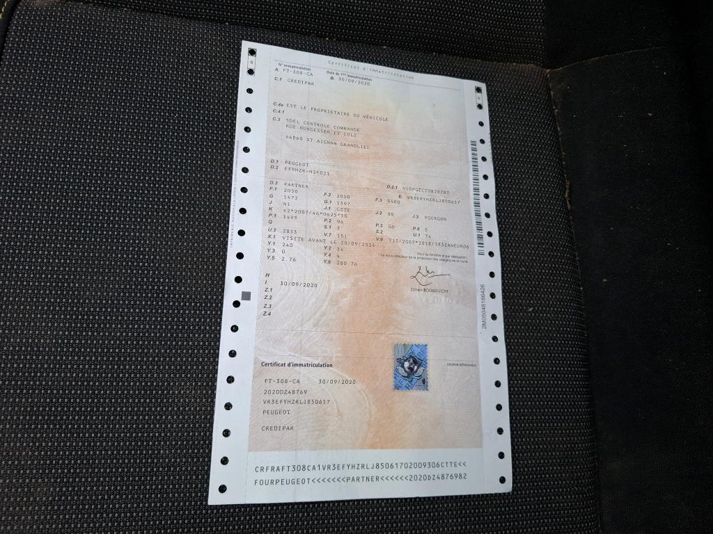 Peugeot PARTNER FOURGON STANDARD 650 KG BLUEHDI 130 S&S EAT8 ASPHALT 2020