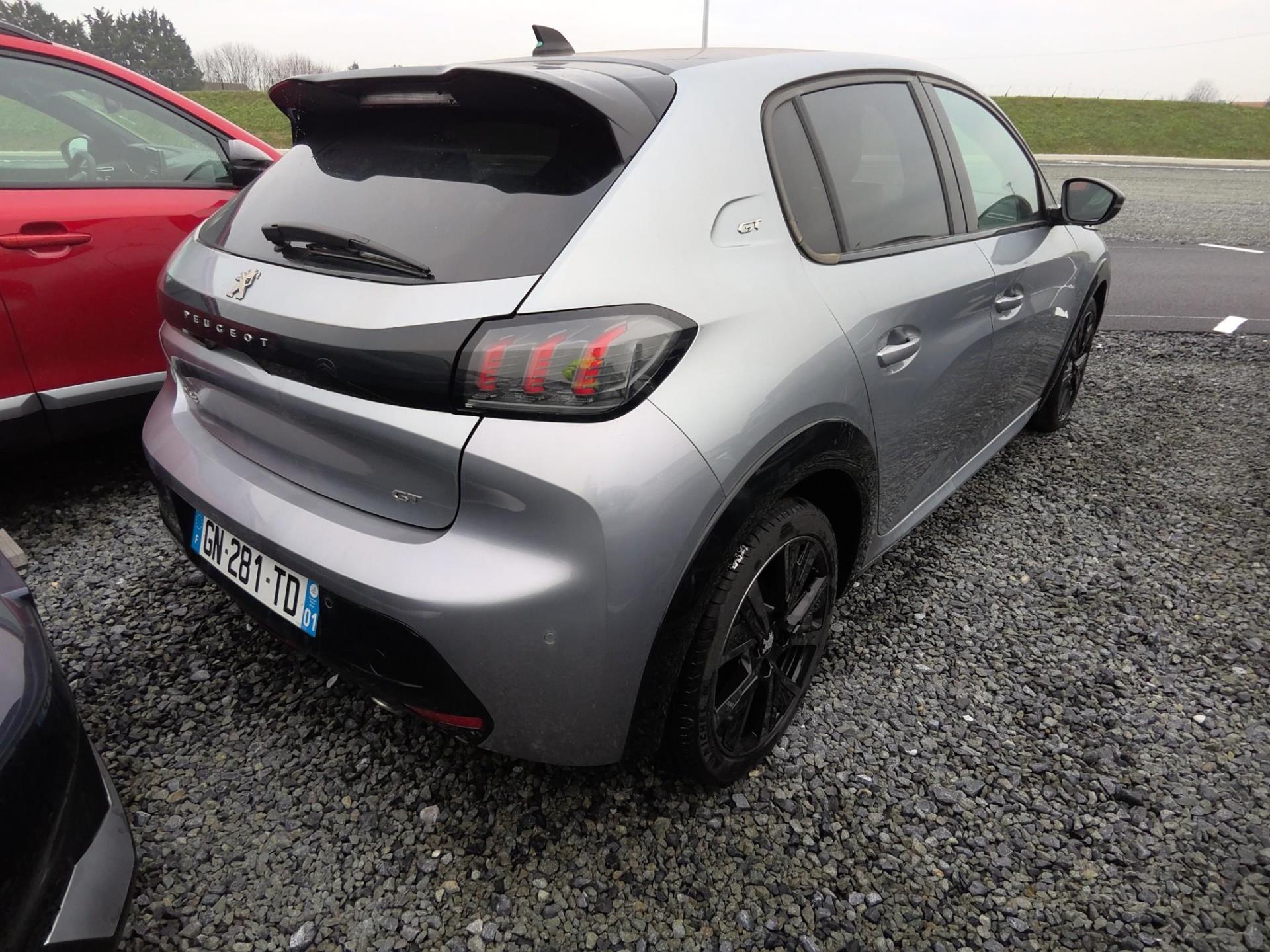 Peugeot 208 PureTech 100 S&S EAT8 GT 2023