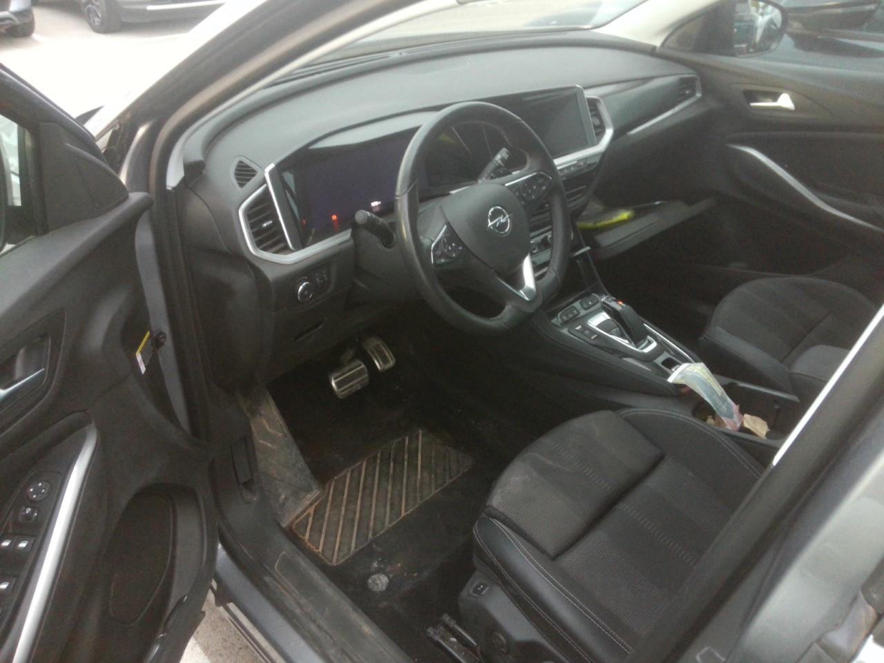 Foto Opel Grandland PHEV 3
