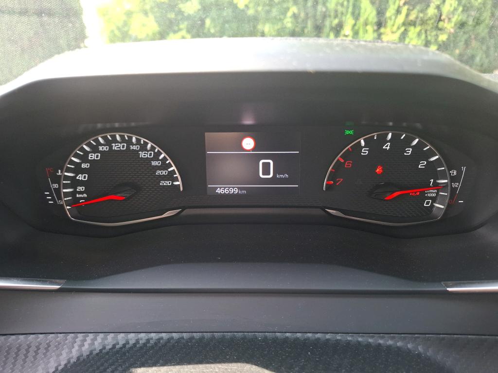 Peugeot 2008 PureTech 130 S&S BVM6 Active Pack 2022