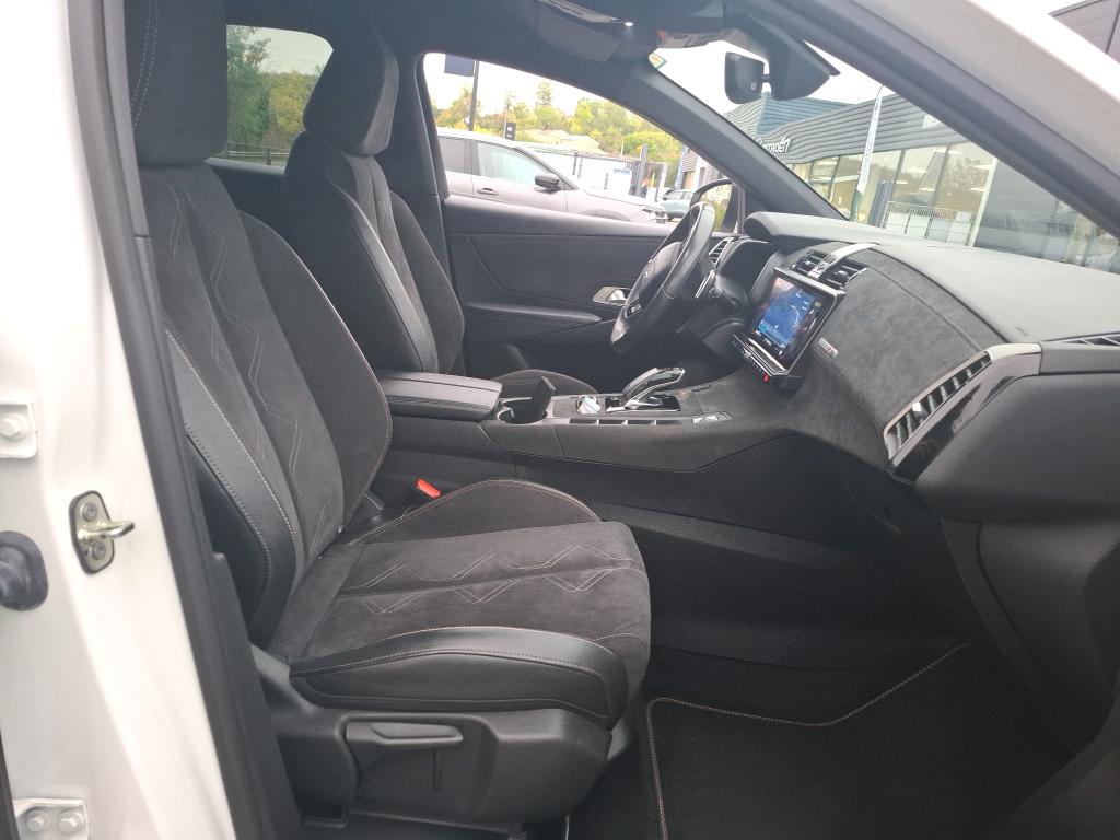 DS DS7 Crossback BlueHDi 130 EAT8 Performance Line 2021