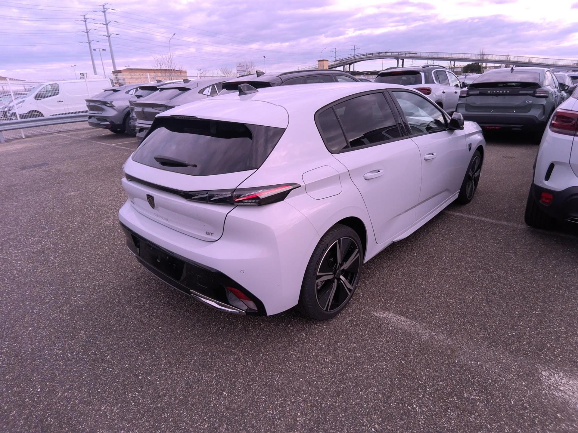Peugeot 308 III
