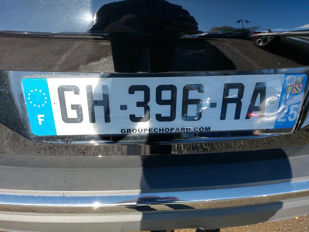 Peugeot 3008 Hybrid 225 e-EAT8 Allure 2022