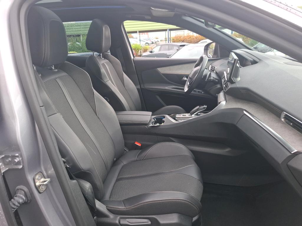 Peugeot 3008 Puretech 130ch S&S EAT8 GT 2022