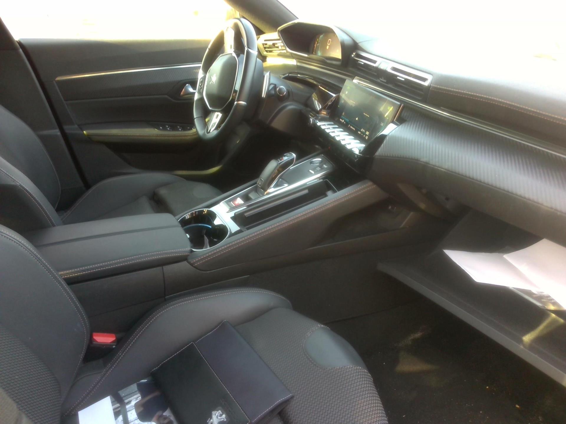 Peugeot 508 Hybrid 225 e-EAT8 GT 2022
